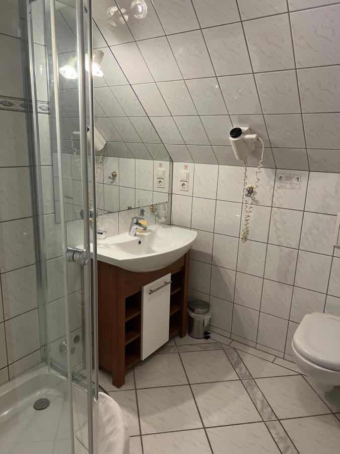 Hotel Am Schloss - Frankfurt An Der Oder Ngoại thất bức ảnh