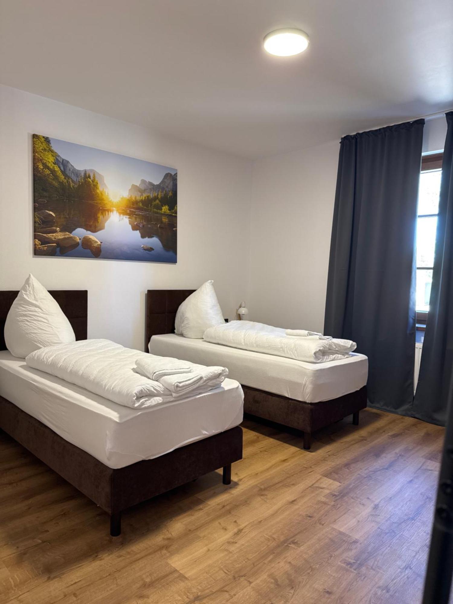 Hotel Am Schloss - Frankfurt An Der Oder Ngoại thất bức ảnh