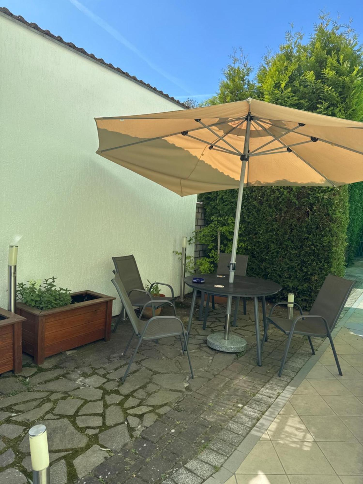 Hotel Am Schloss - Frankfurt An Der Oder Ngoại thất bức ảnh